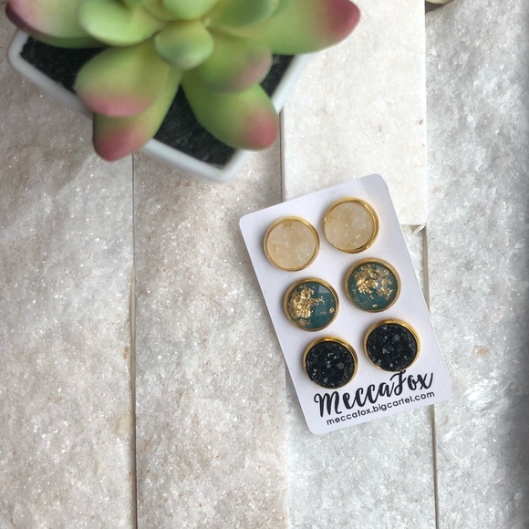 Meccafox Jewelry - SOLD‼️ Mecca Fox Druzy Stud Earrings